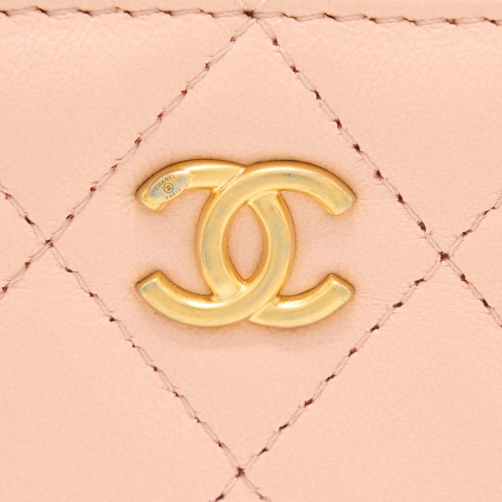 Chanel Pearl Crush Zippy Card Holder Lambskin Light Pink Brushed