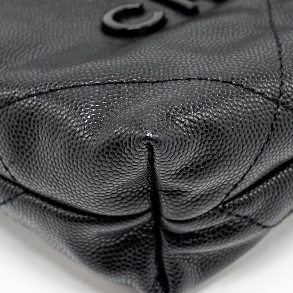 Chanel Mini 22 Bag Caviar Black  (Microchip)