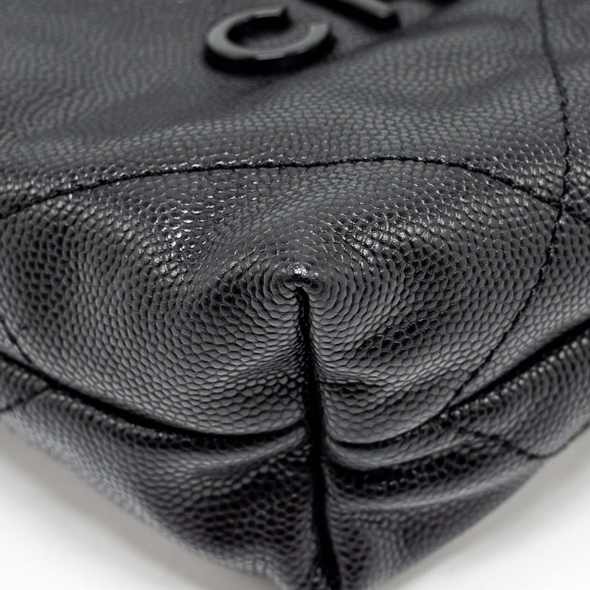 Chanel Mini 22 Bag Caviar Black  (Microchip)