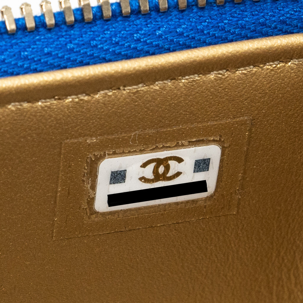 Chanel Pearl Crush Mini Vanity Lambskin Blue (microchip)