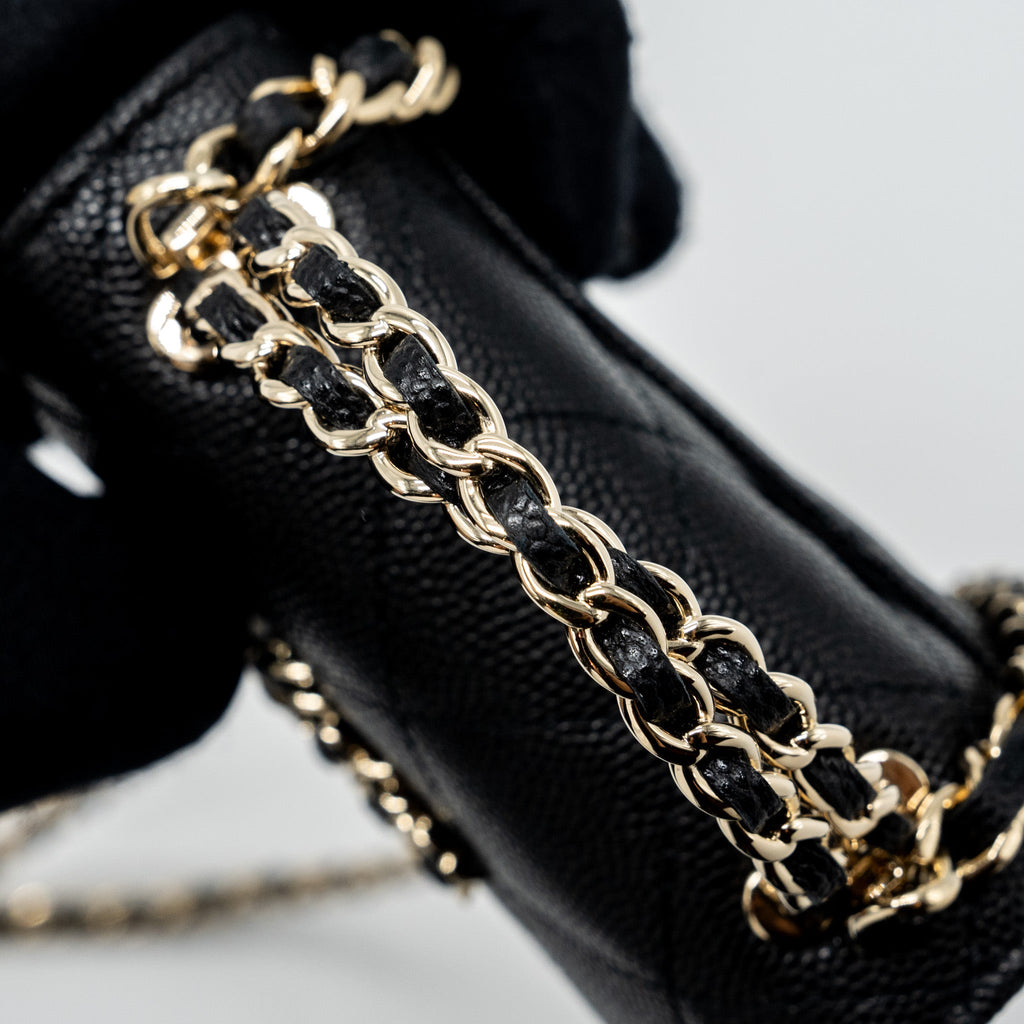 Chanel Mini Top Handle Flap Bag Caviar Black L (microchip)
