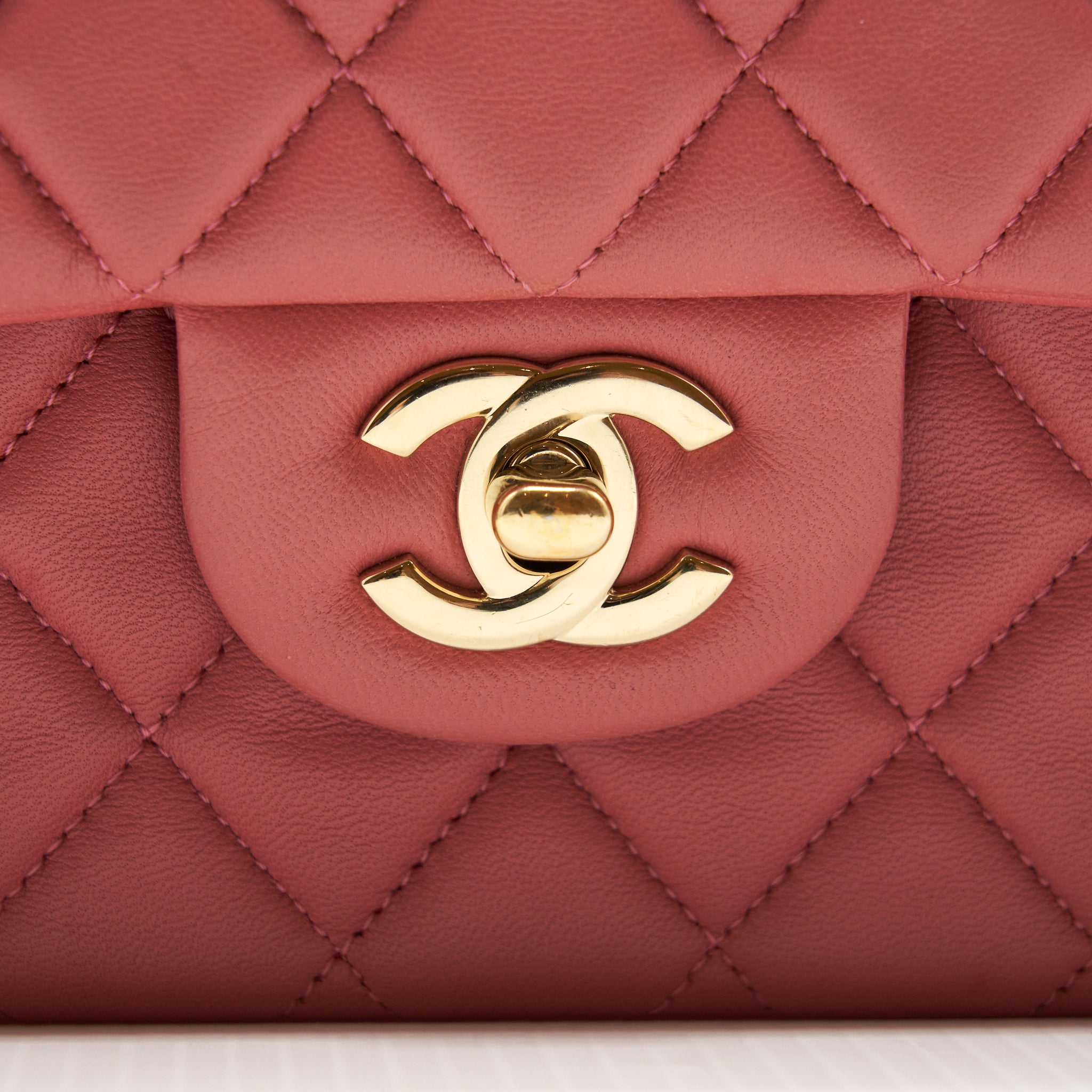 Chanel Limited charm Flap bag Lambskin pink L