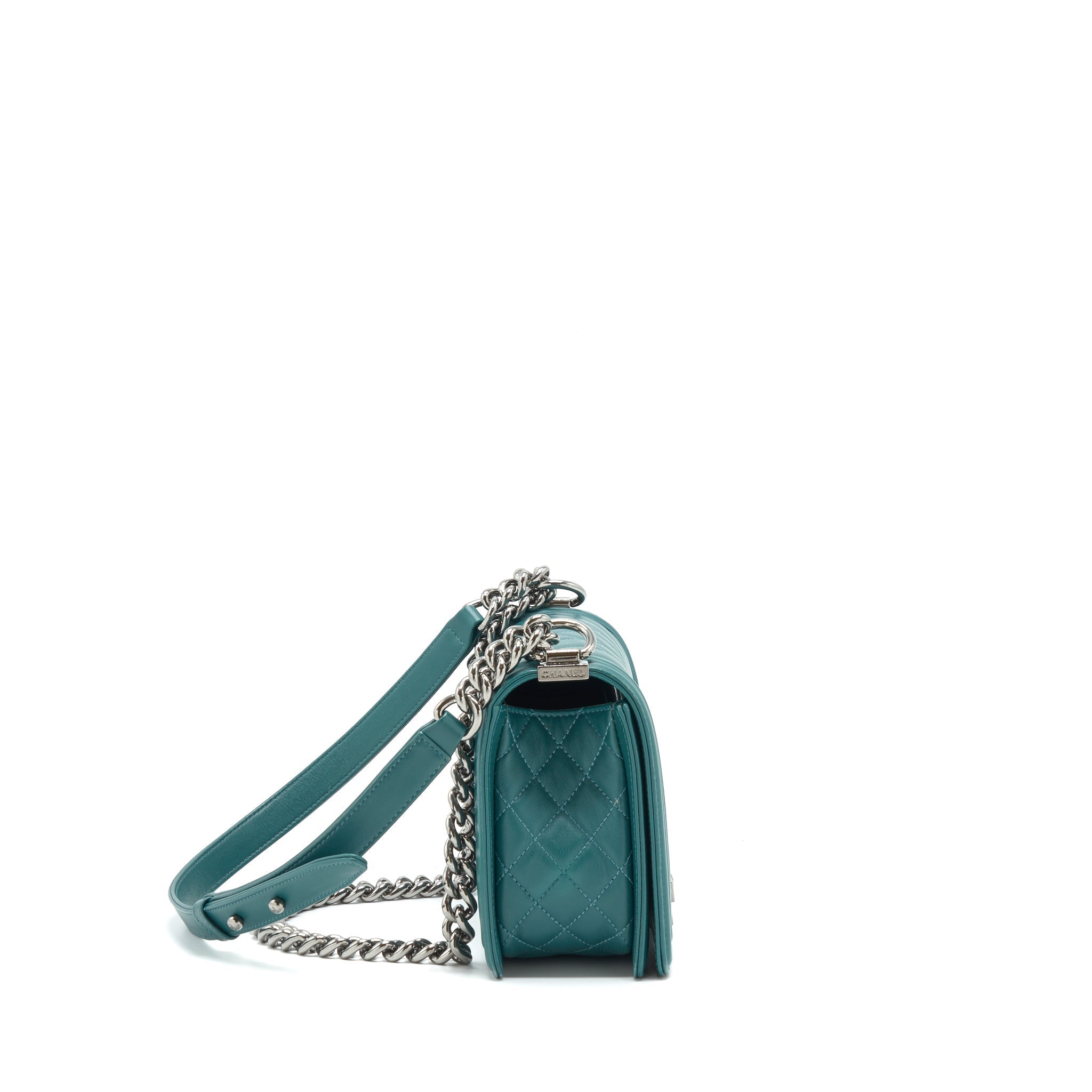 Chanel Medium Boy lambskin green