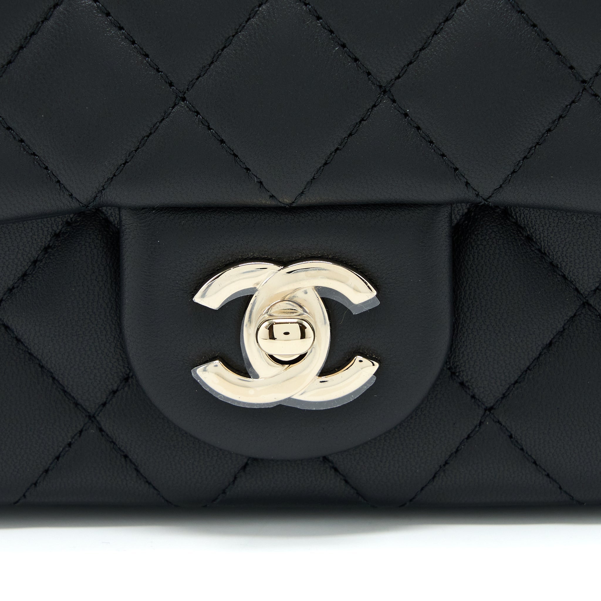 Chanel 23C Pearl Crush Mini Square Flap Bag Lambskin Black L (Microchip)