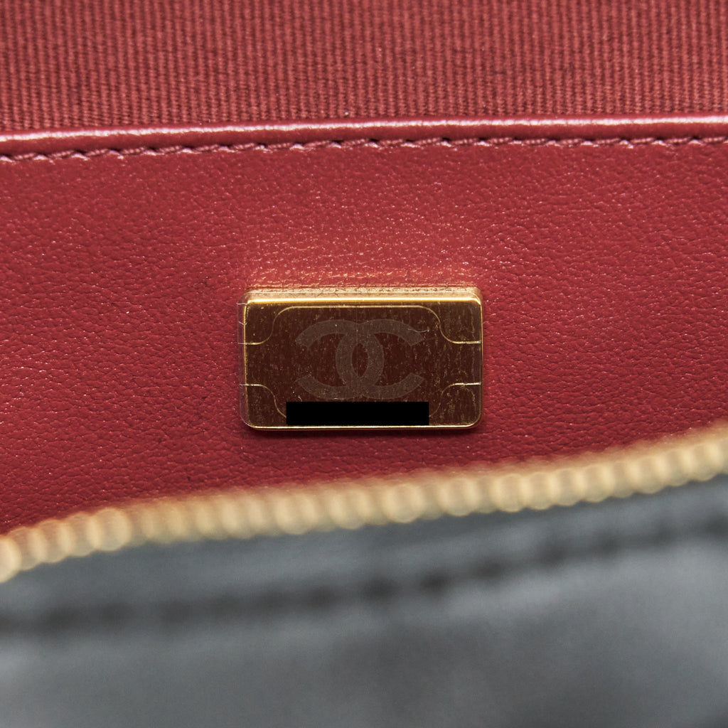 Chanel 22S Heart Bag Lambskin Black L