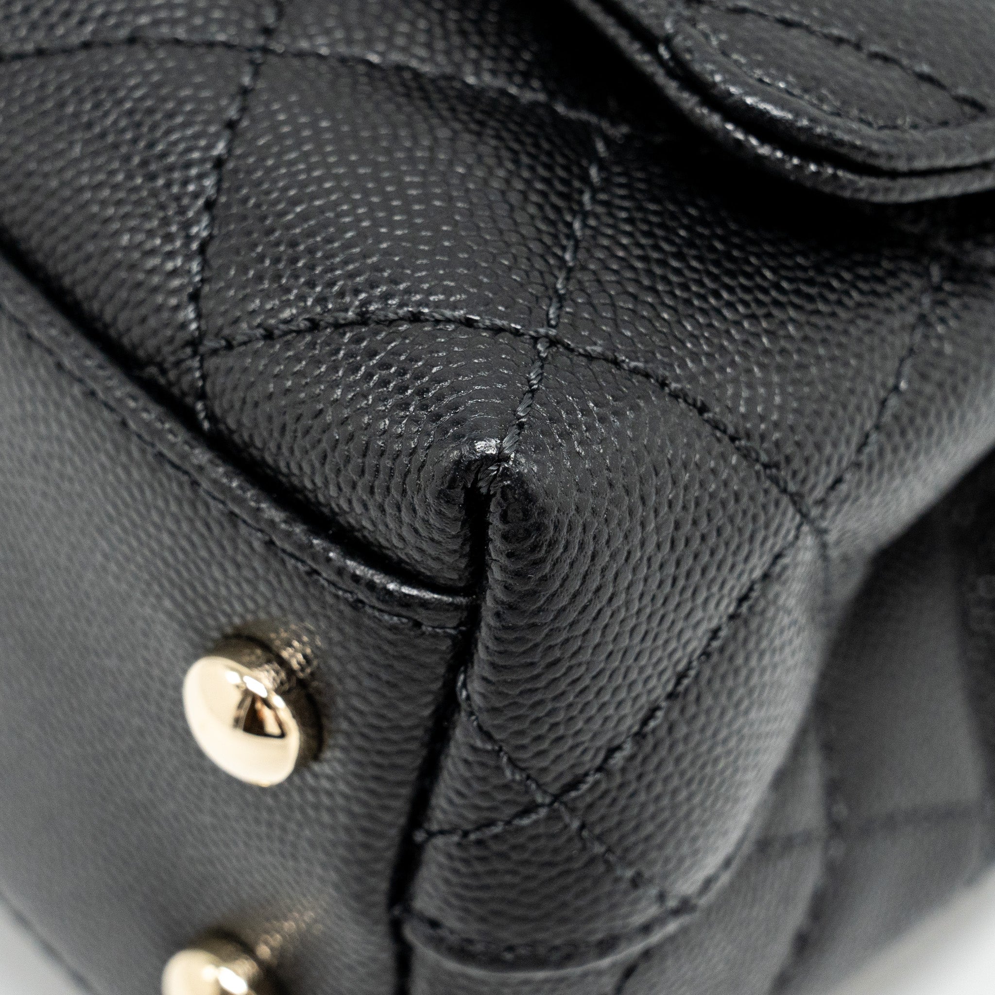 Chanel Mini Coco Handle Caviar Black L (Microchip)