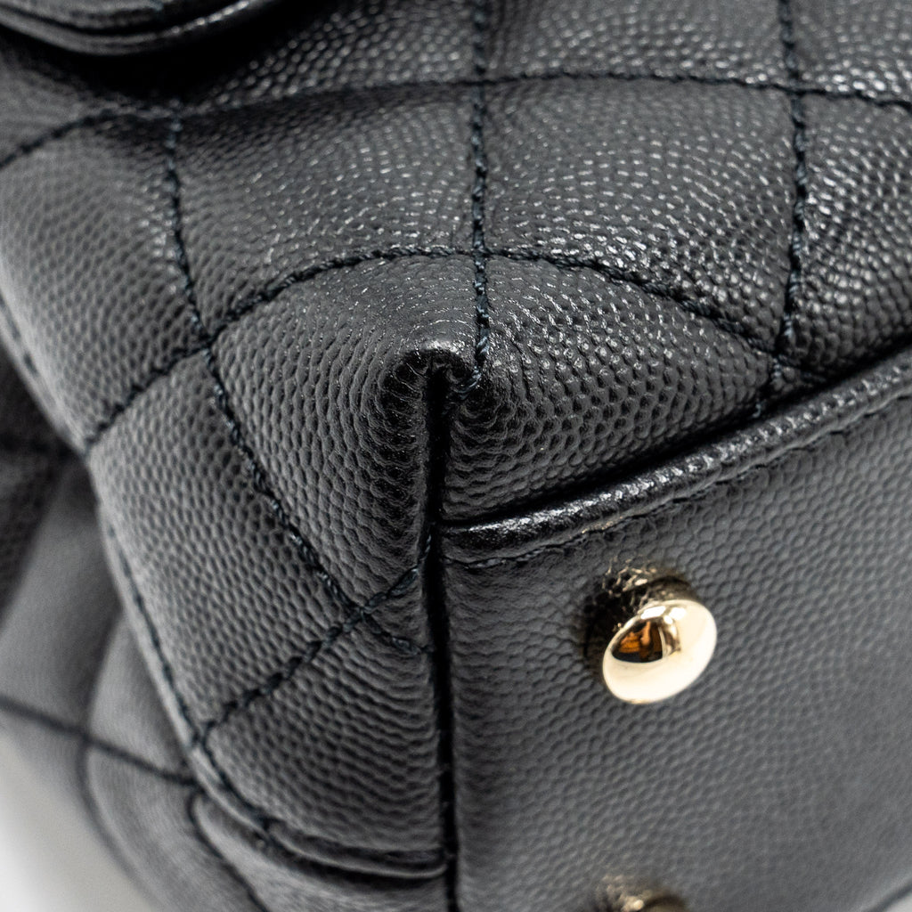 Chanel SMALL COCO HANDLE CAVIAR black L (microchip)