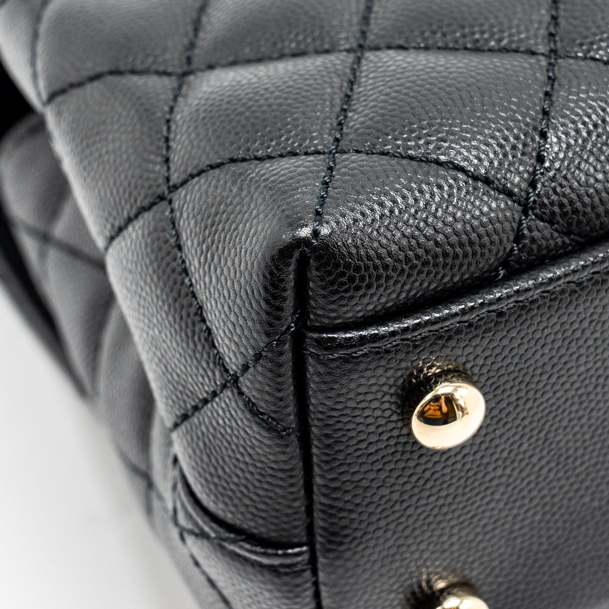 Chanel SMALL COCO HANDLE CAVIAR black L (microchip)