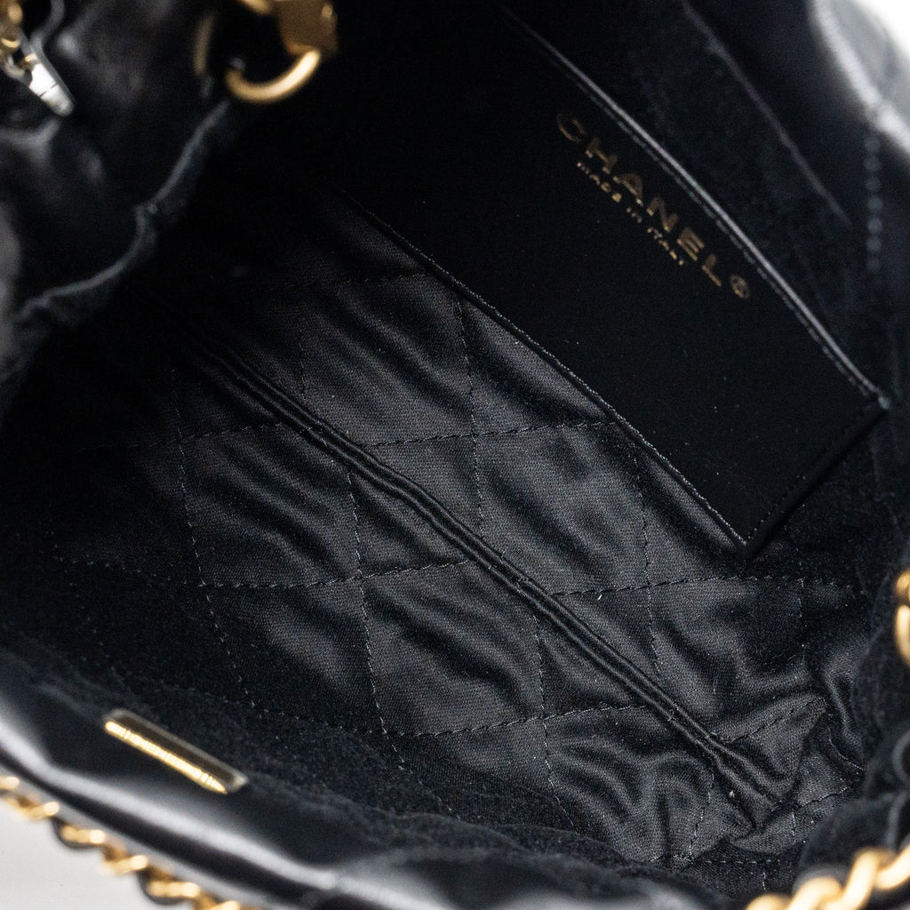 Chanel Mini 22 Bag Shiny Calfskin Black  (microchip)
