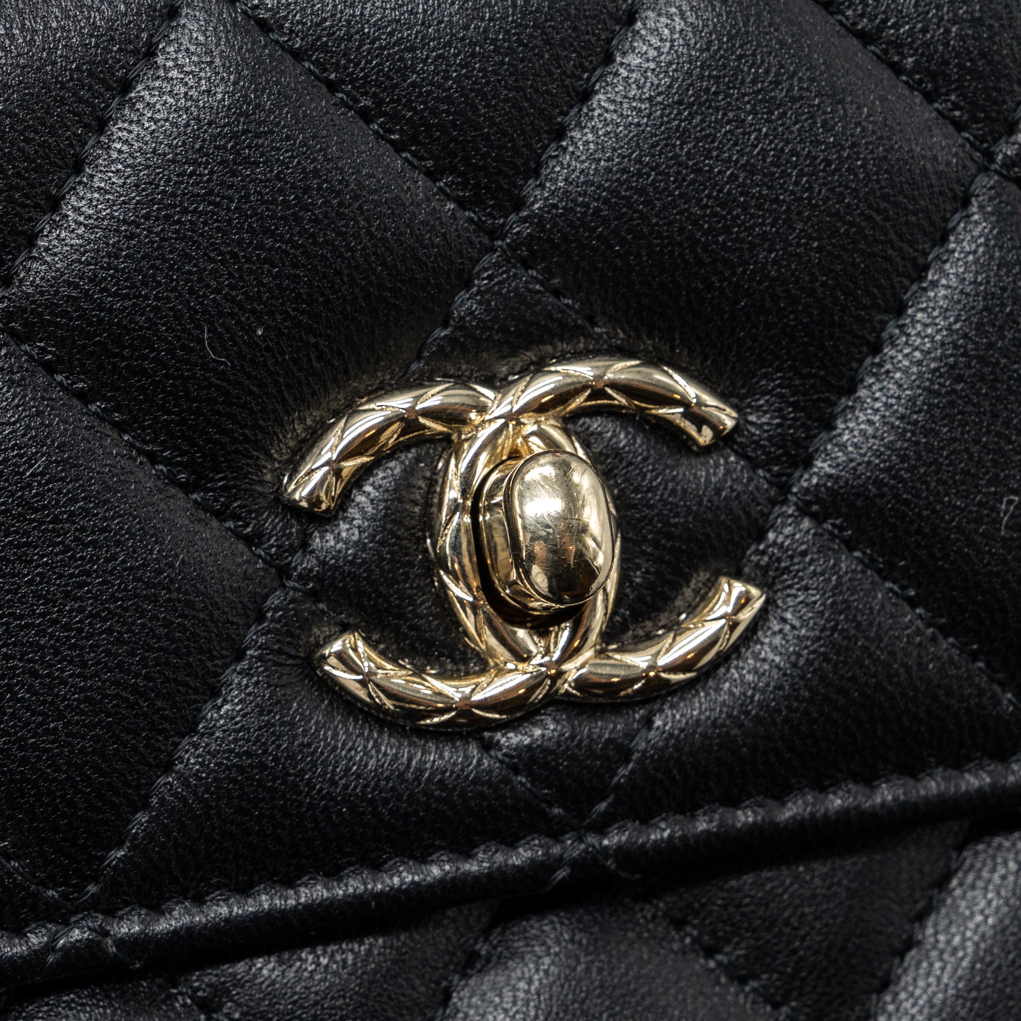 Chanel Mini Trendy CC Wallet On Chain Lambskin Black L (microchip)