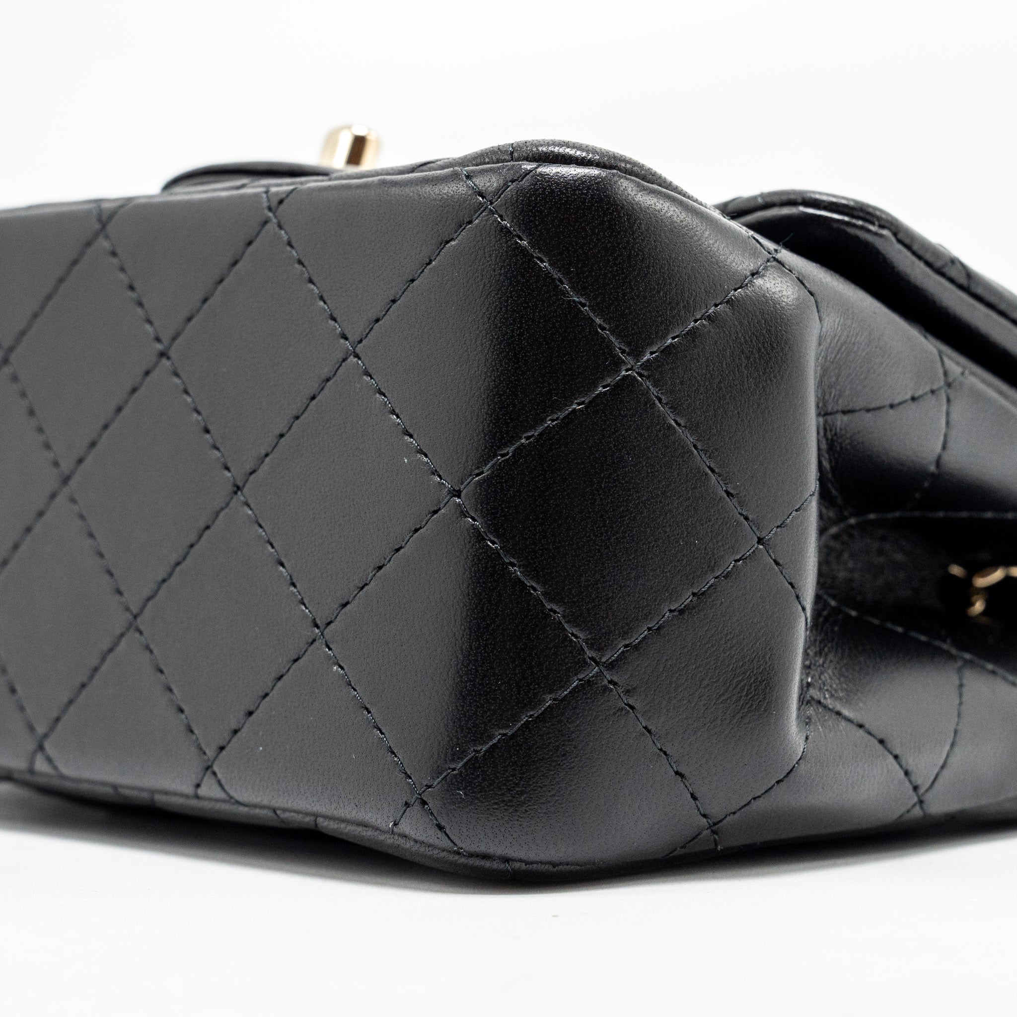 Chanel mini square flap bag lambskin black L (microchip)