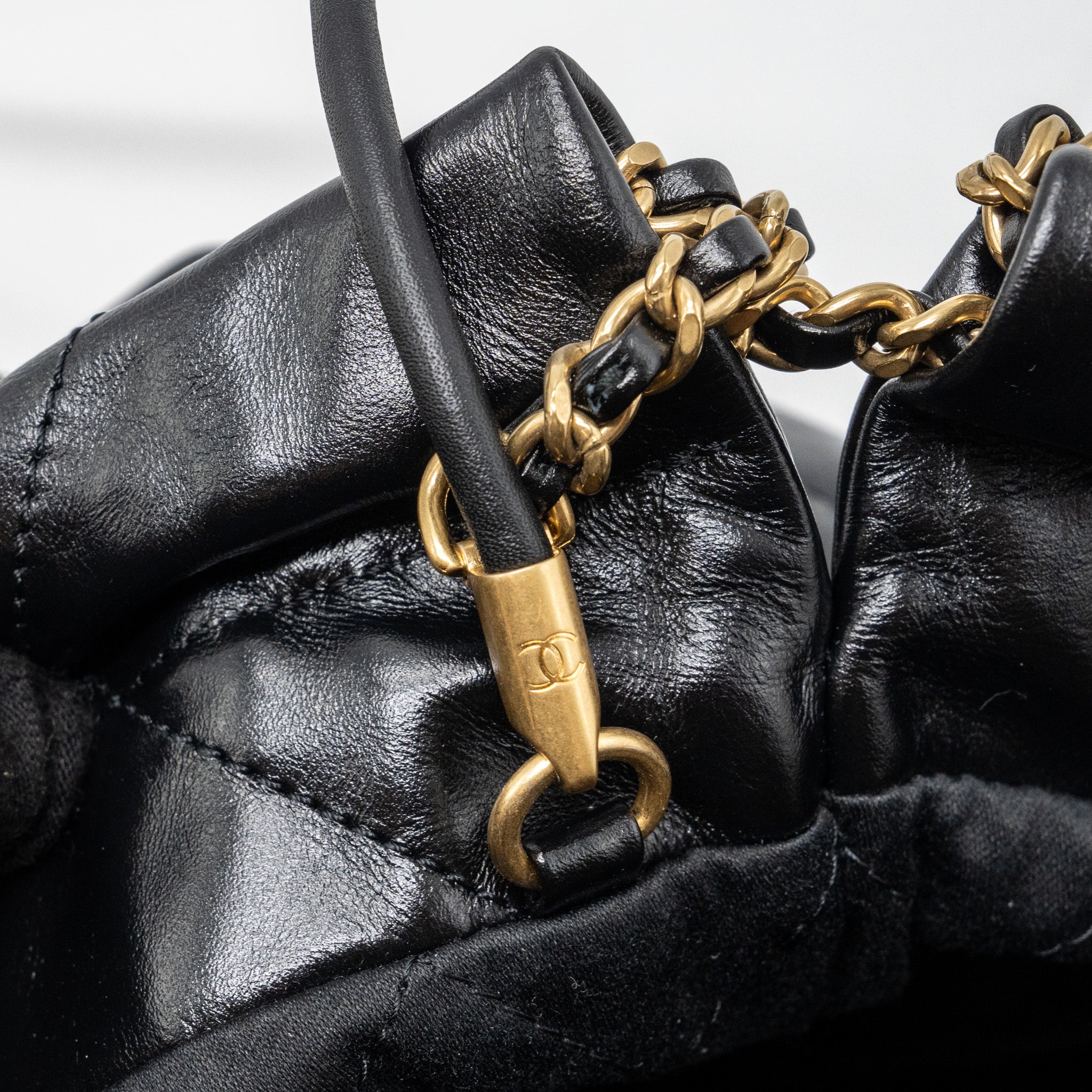 Chanel Mini 22 Bag Shiny Calfskin Black  (microchip)