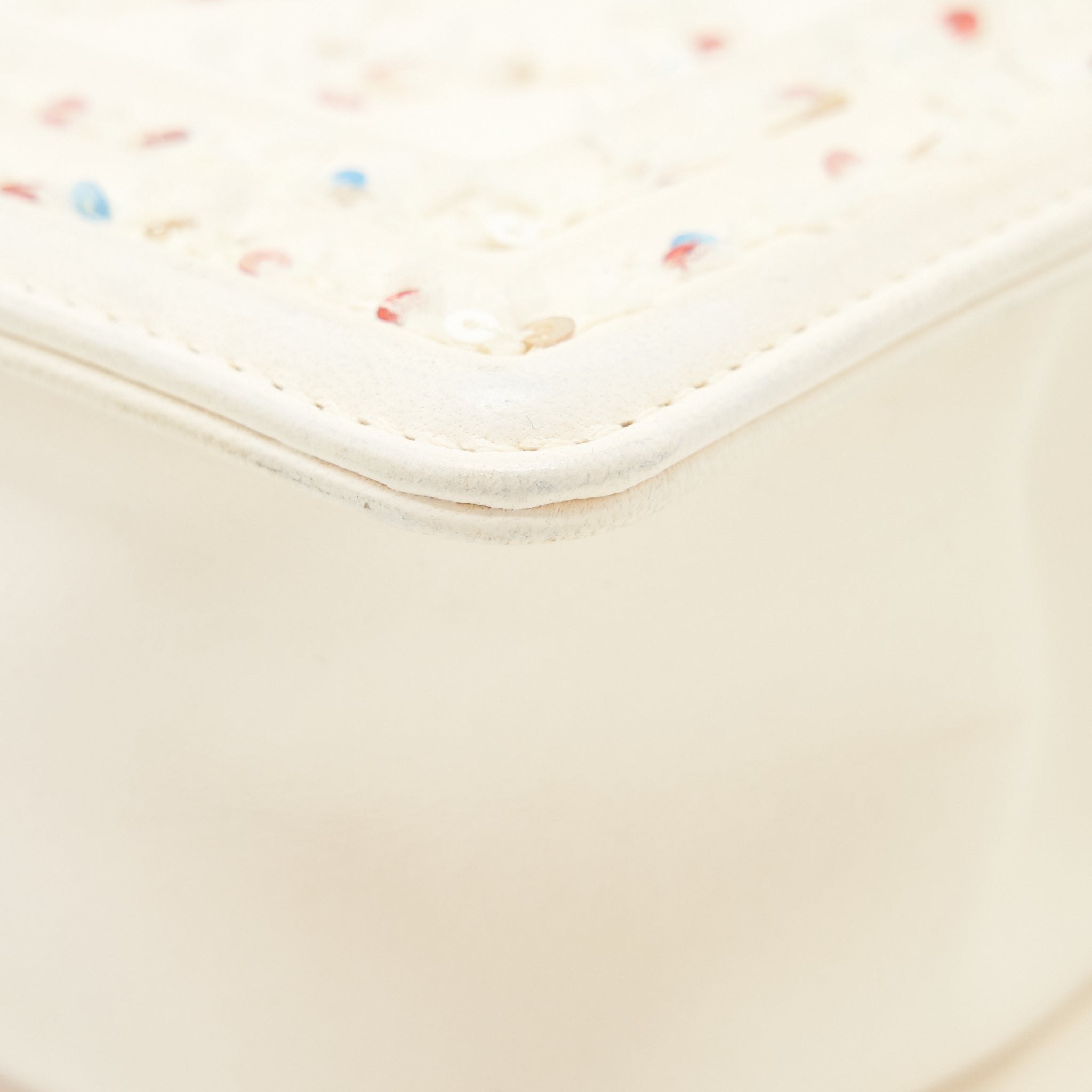 Chanel Small boy bag limited white