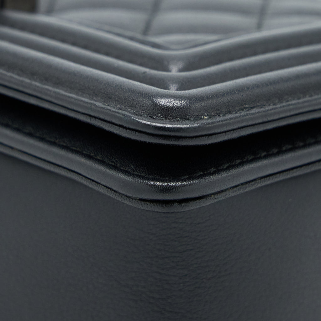 Chanel Small Boy Bag Calfskin Black With Ruthenium Hardware