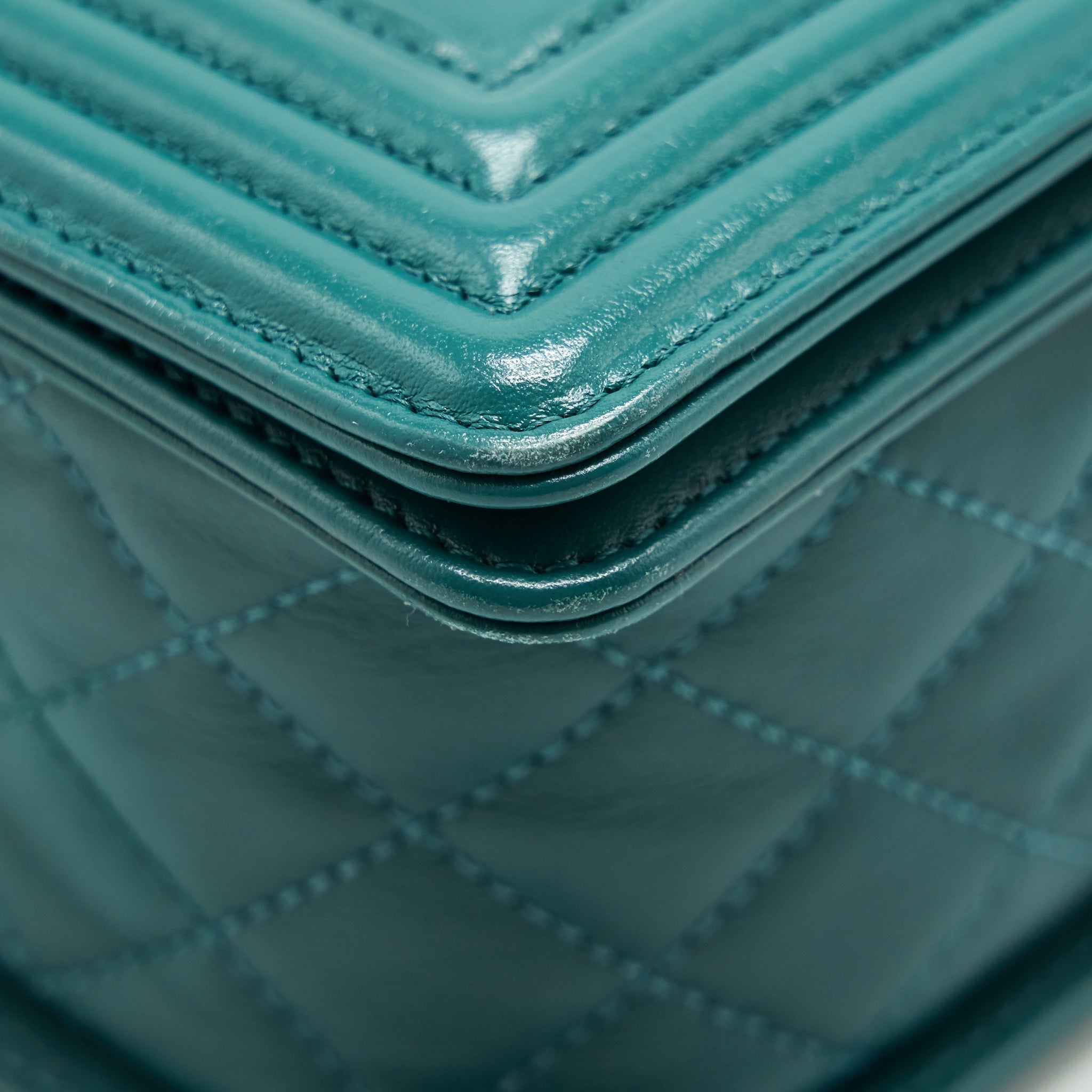 Chanel Medium Boy lambskin green