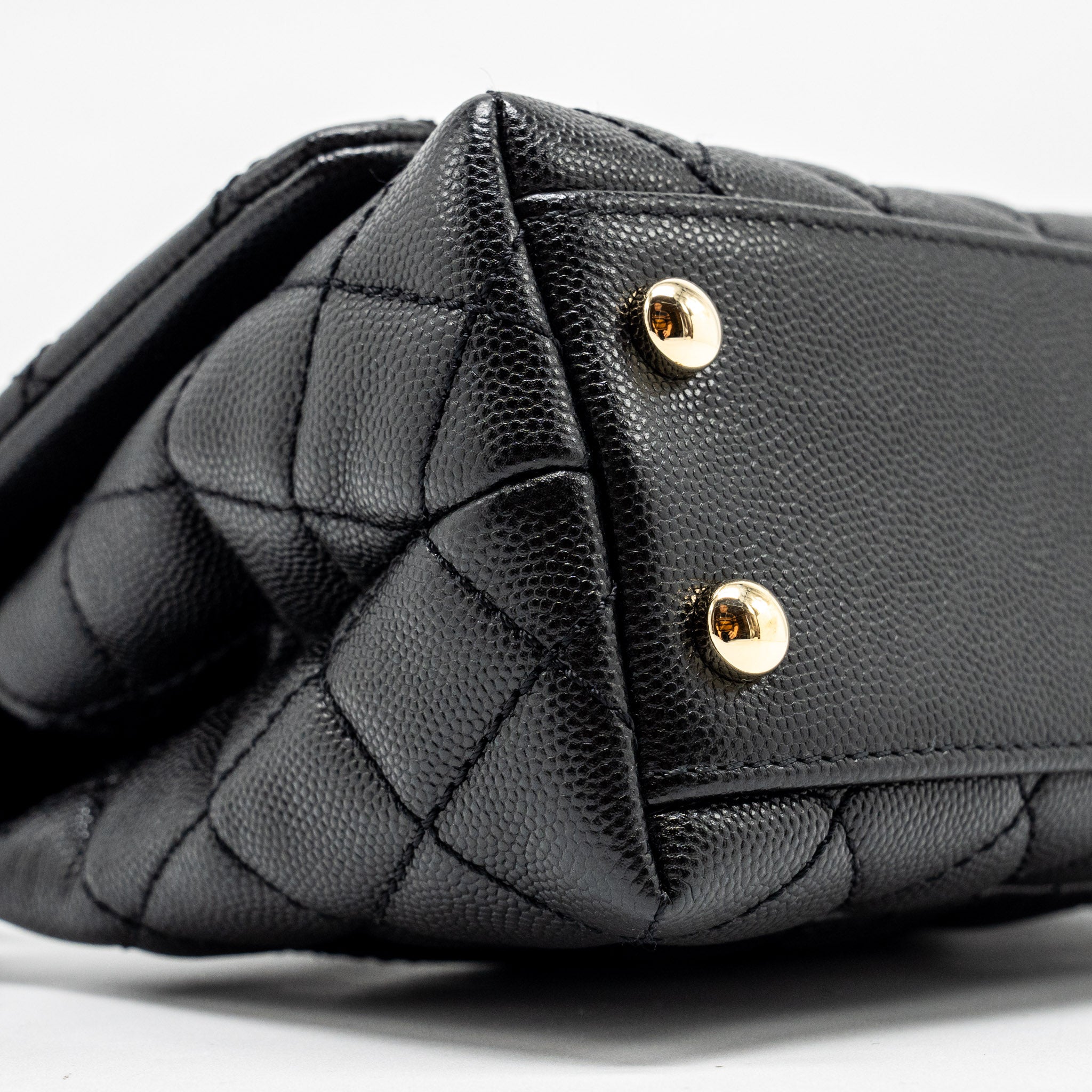 Chanel mini coco handle Caviar black L