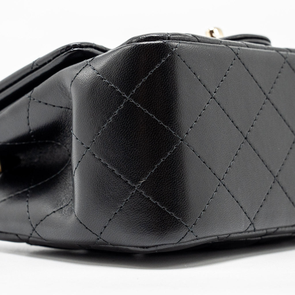 Chanel mini square flap bag lambskin black L (microchip)