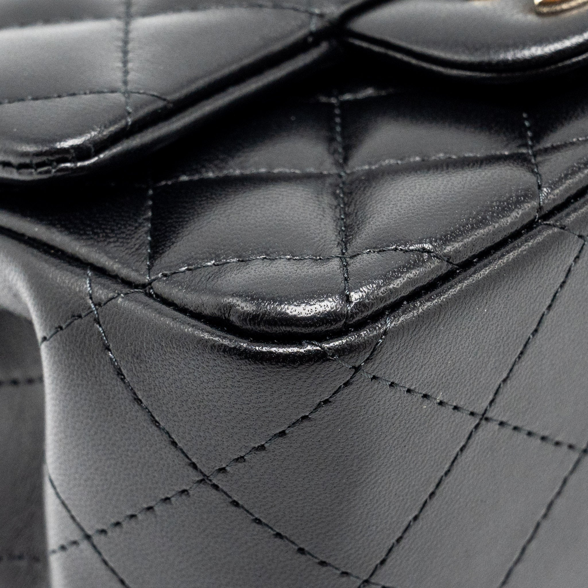 Chanel mini square flap bag lambskin black L (microchip)