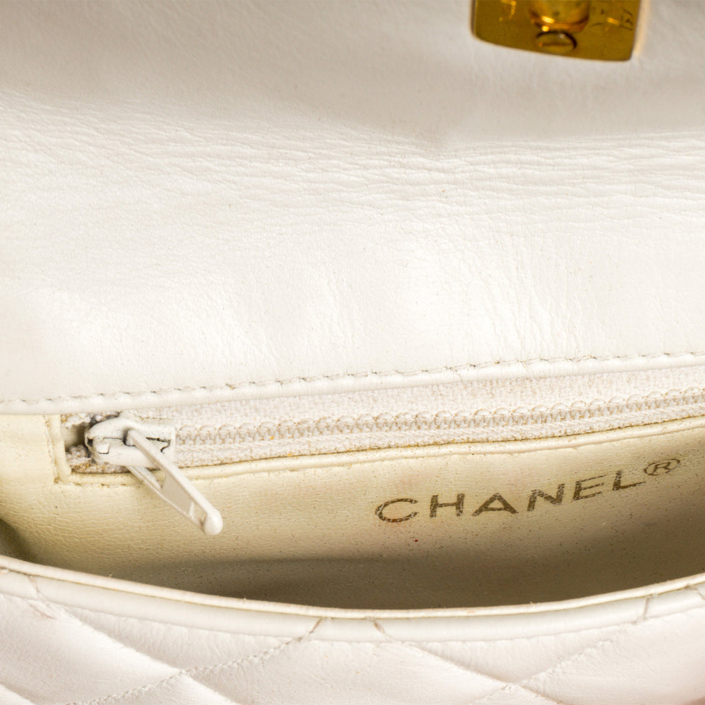 Chanel Vintage Bum Bag - White