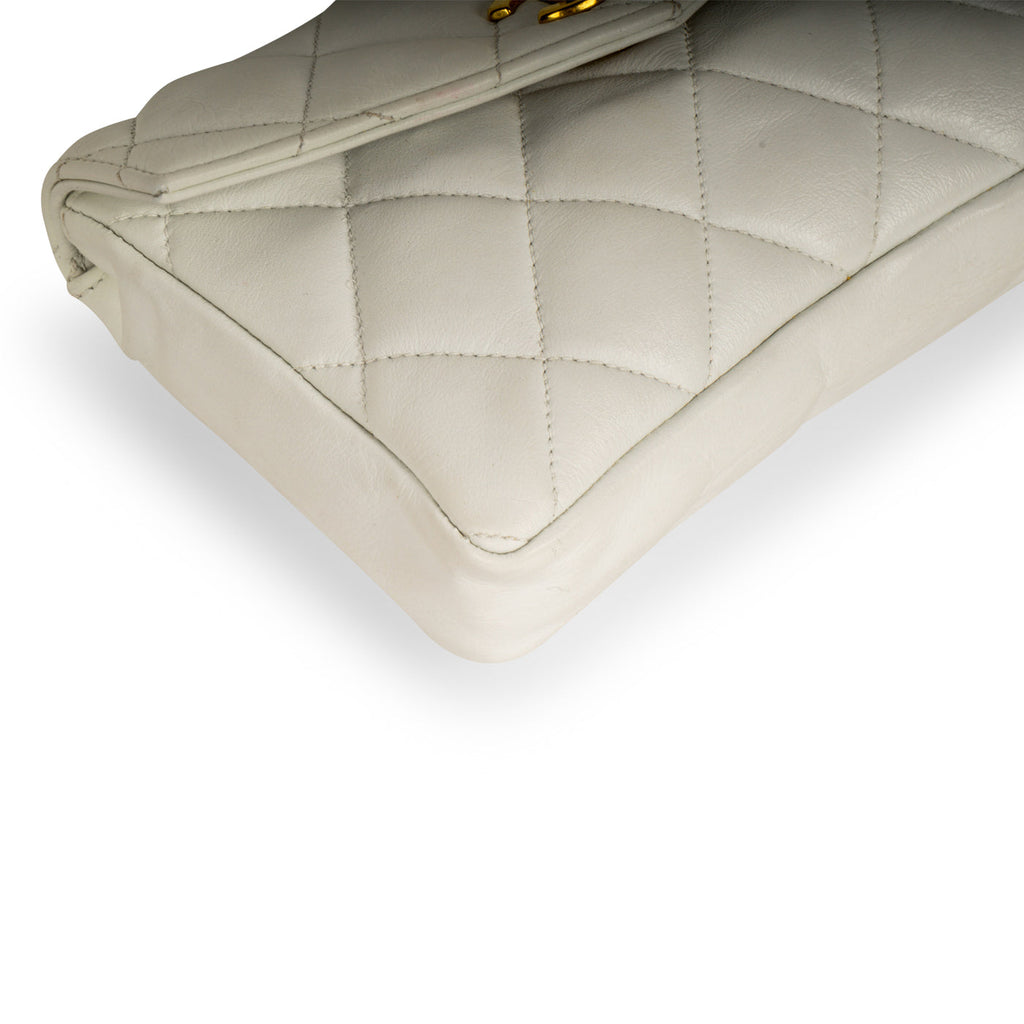 Chanel Vintage Bum Bag - White