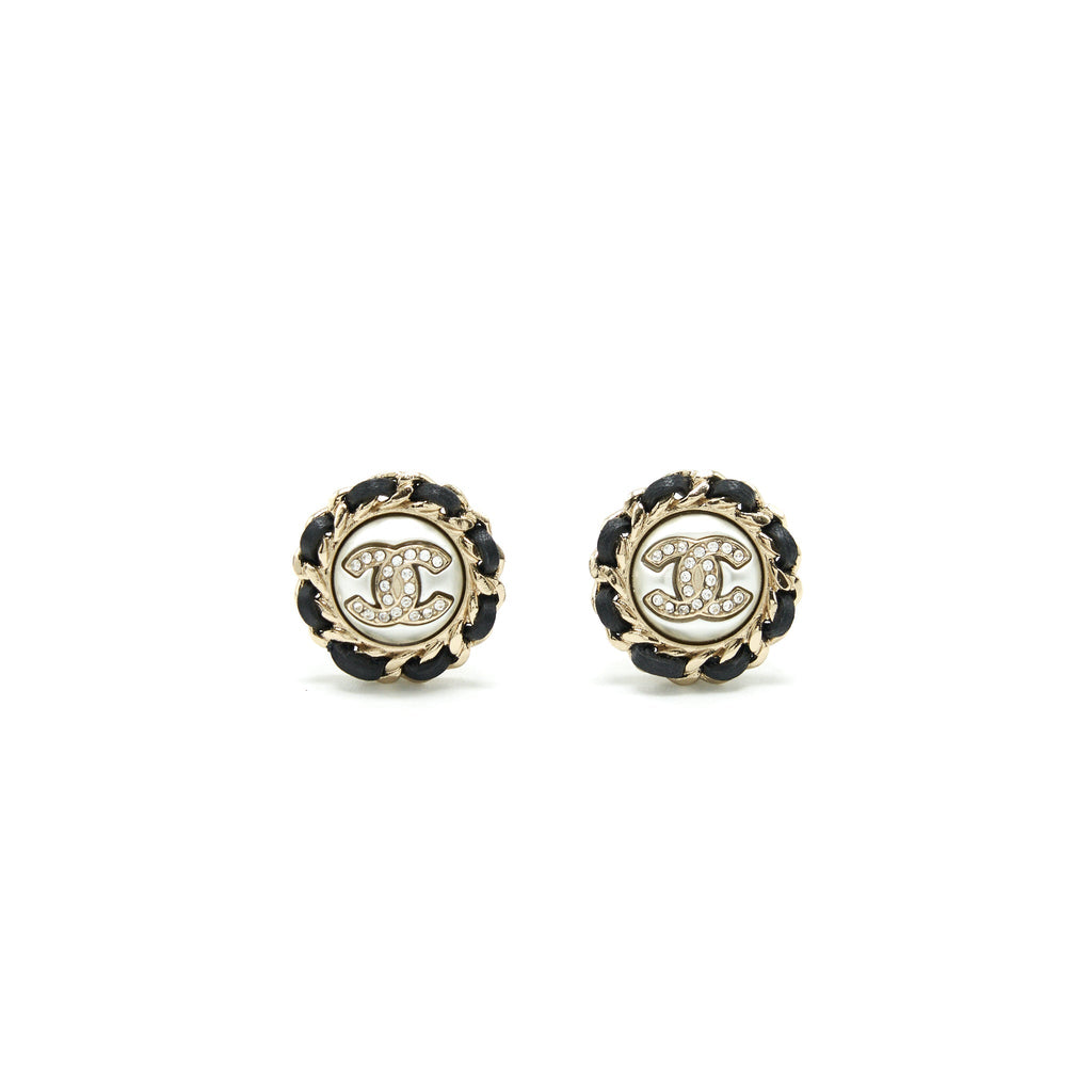Chanel 22P Round Ear Clip L