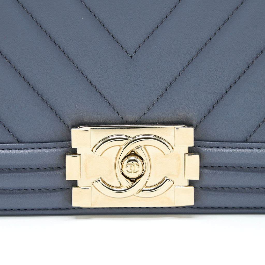 Chanel Medium Boy Bag Chevron Calfskin Grey L