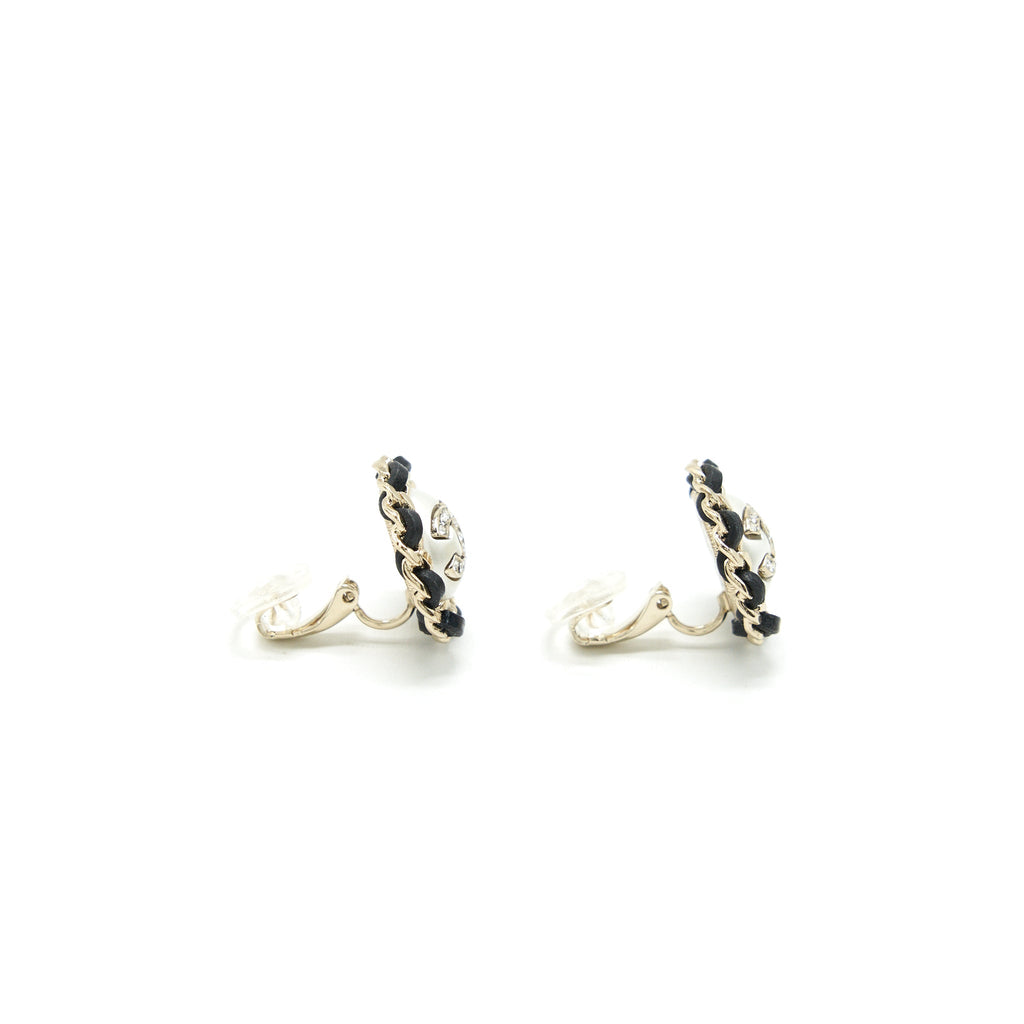 Chanel 22P Round Ear Clip L