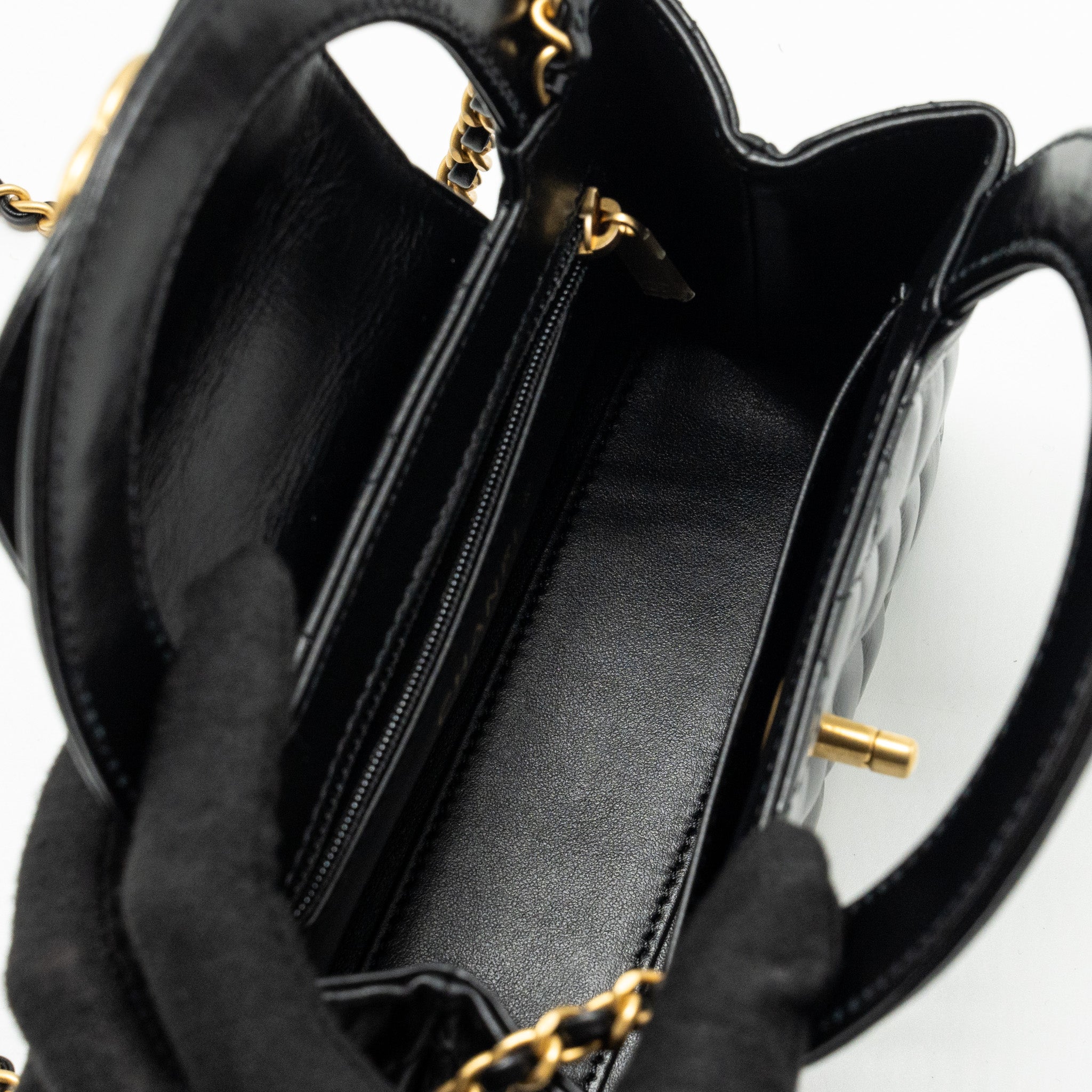 Chanel 24a Mini Shopping Tote/ Mini Kelly Calfskin Black  (microchip)