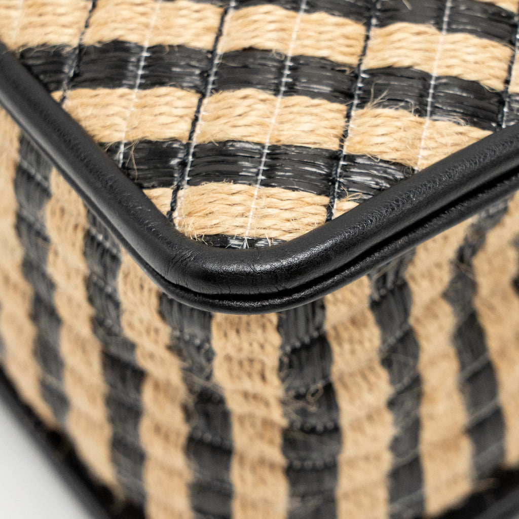 Chanel Urban Jungle Bucket Bag Raffia/Leather Black/Beige L