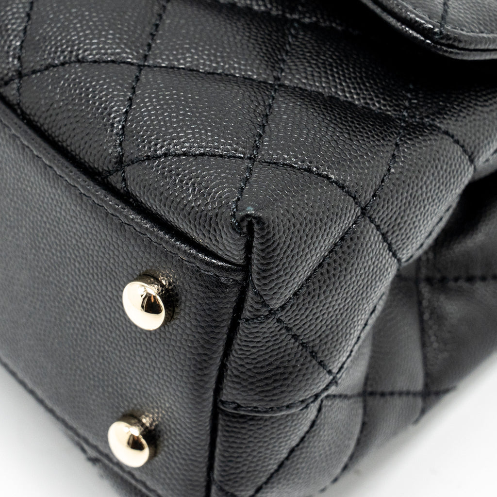 Chanel Small Coco Handle Caviar black L (microchip)