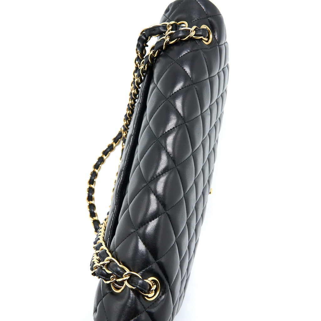 Chanel Maxi Single Flap Bag Lambskin Black