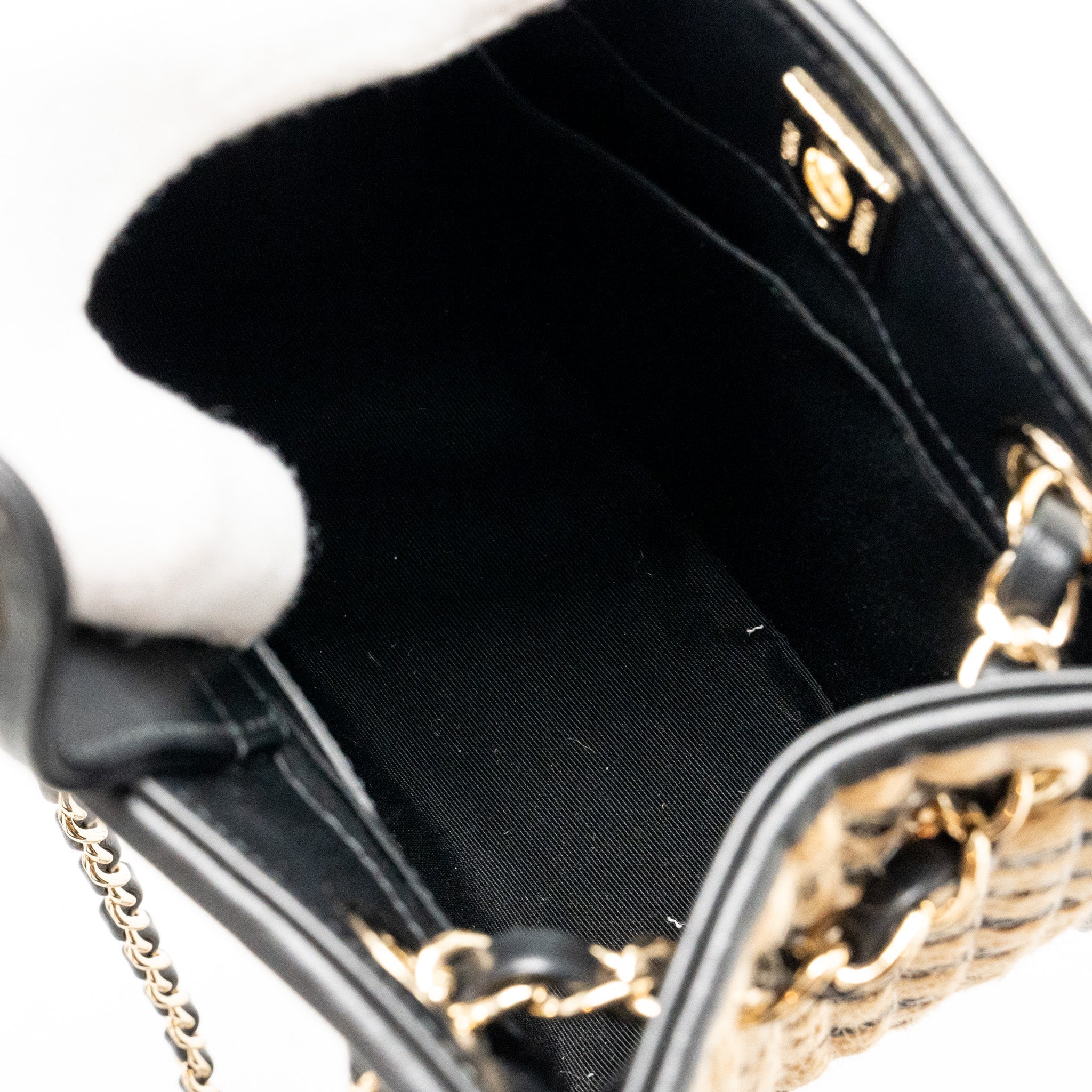 Chanel Urban Jungle Bucket Bag Raffia/Leather Black/Beige L