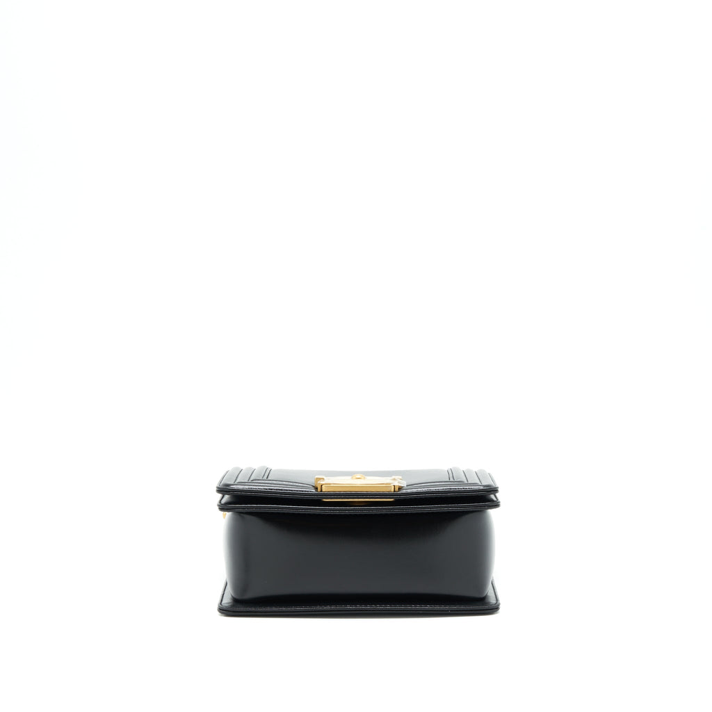 Chanel 22P Mini Boy chain handbag Calfskin black
