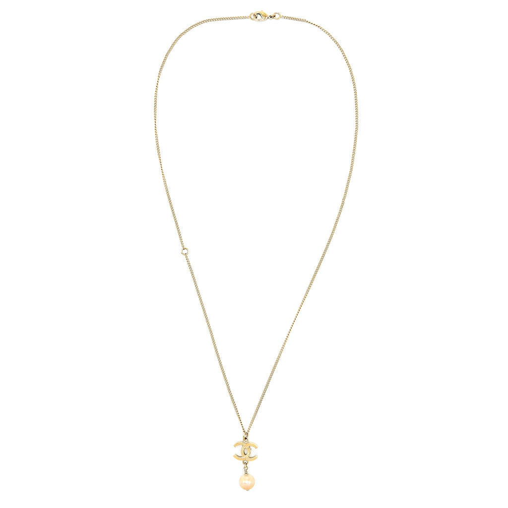 Chanel CC Logo Necklace with Pearl Light Gold Tone