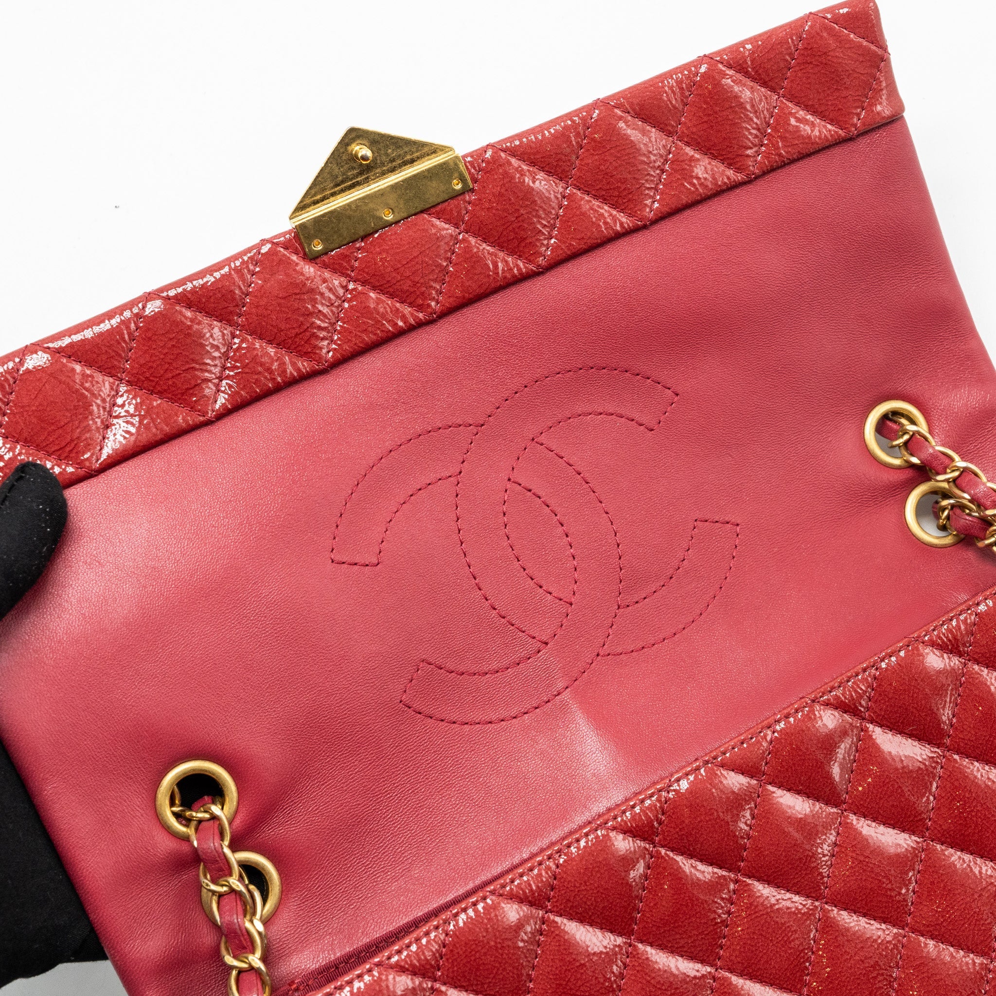 Chanel Seasonal Flap Bag Patent Goatskin/Lambskin Red