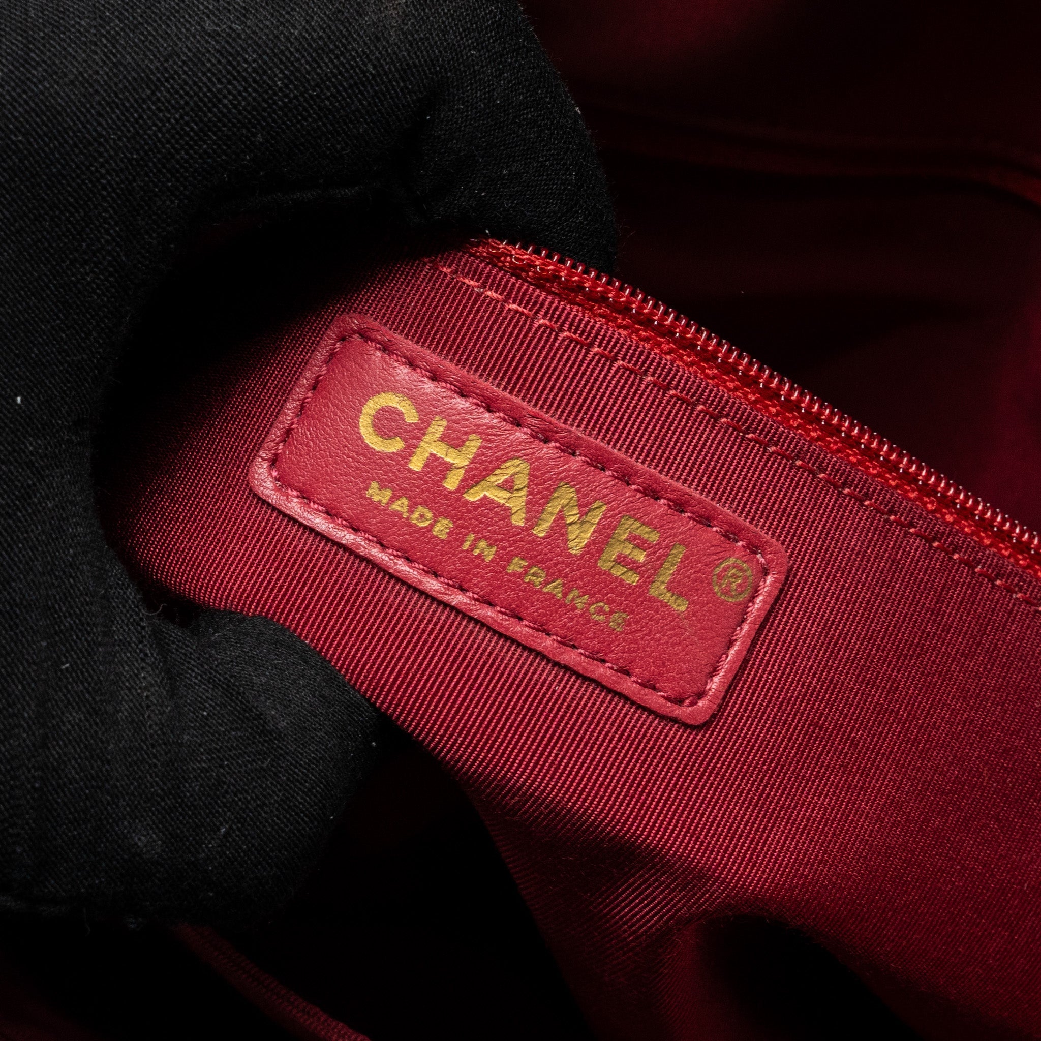 Chanel Seasonal Flap Bag Patent Goatskin/Lambskin Red