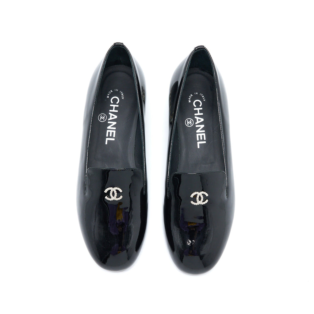 Chanel Size 35.5 Loafer with Pearl/Patent Black