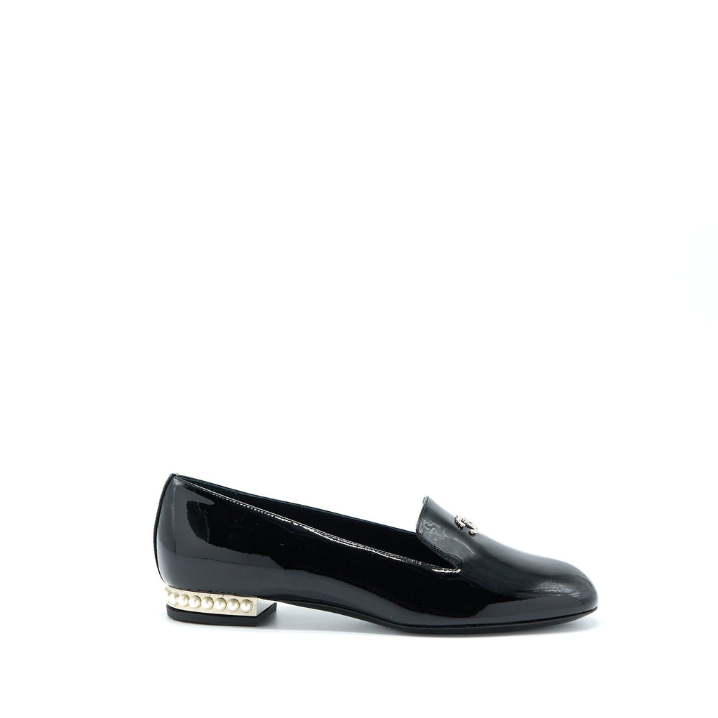 Chanel Size 35.5 Loafer with Pearl/Patent Black