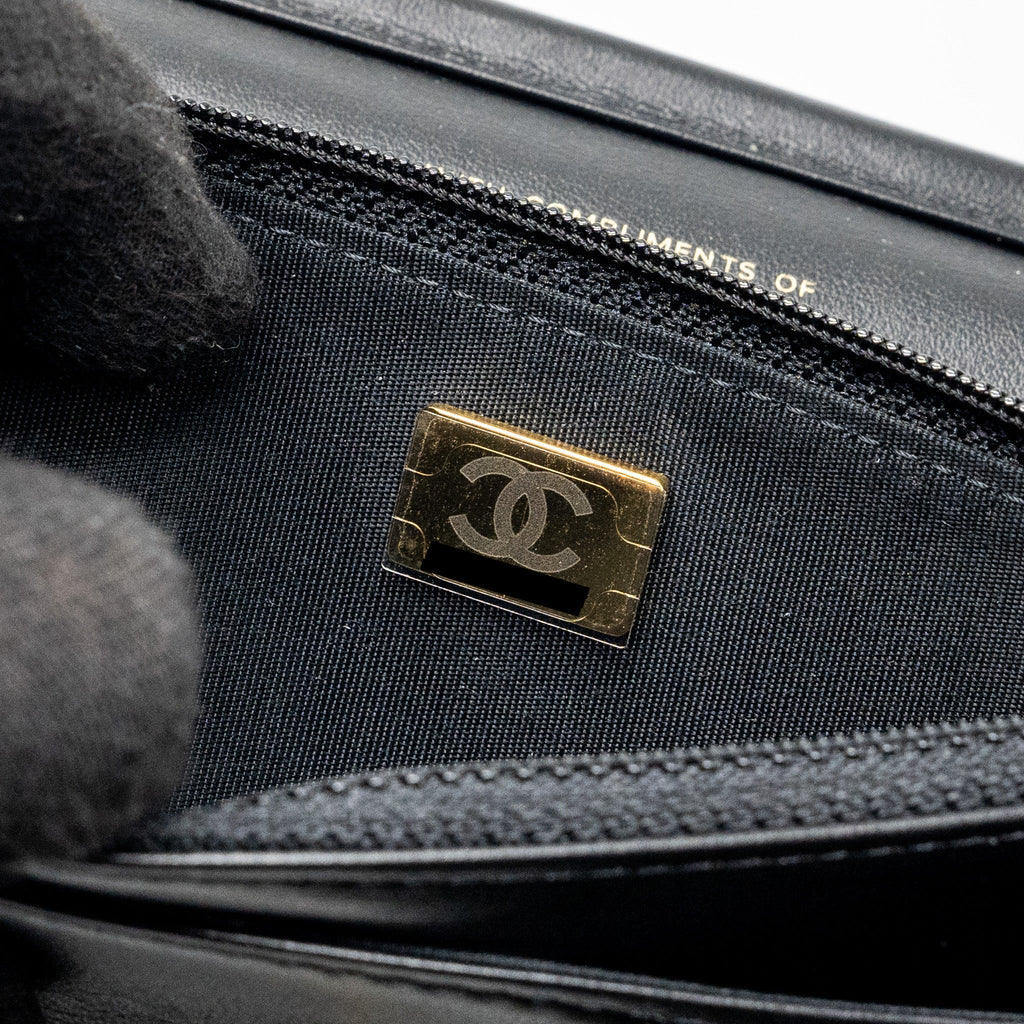 Chanel Quilted Wallet on Chain Shiny Calfskin Black  (Microchip)