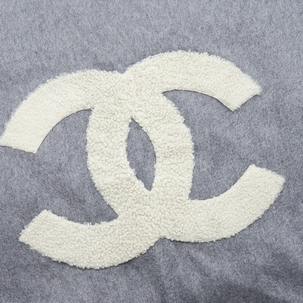 Chanel CC Logo/Letter Scarf/Shawl Cashmere Grey/White