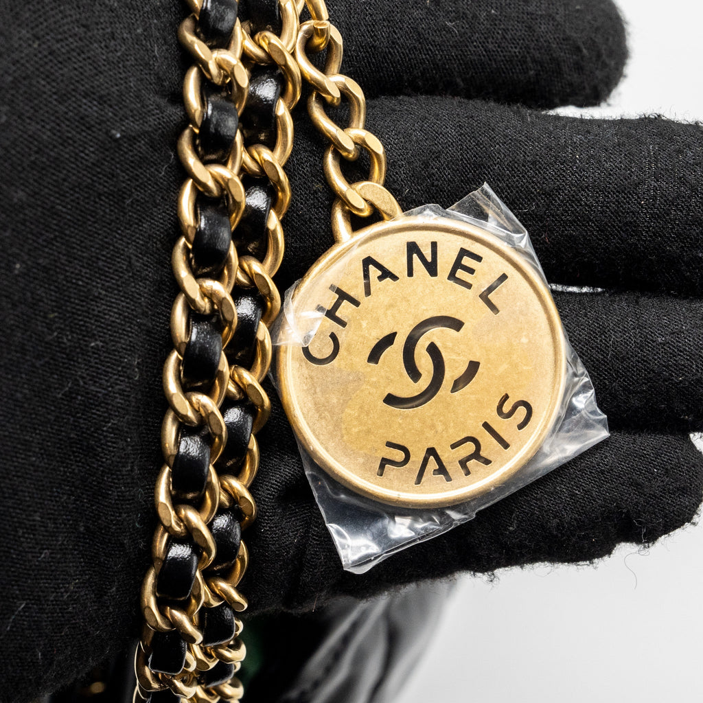 Chanel Mini 22 Bag Shiny Calfskin Black  (Microchip)