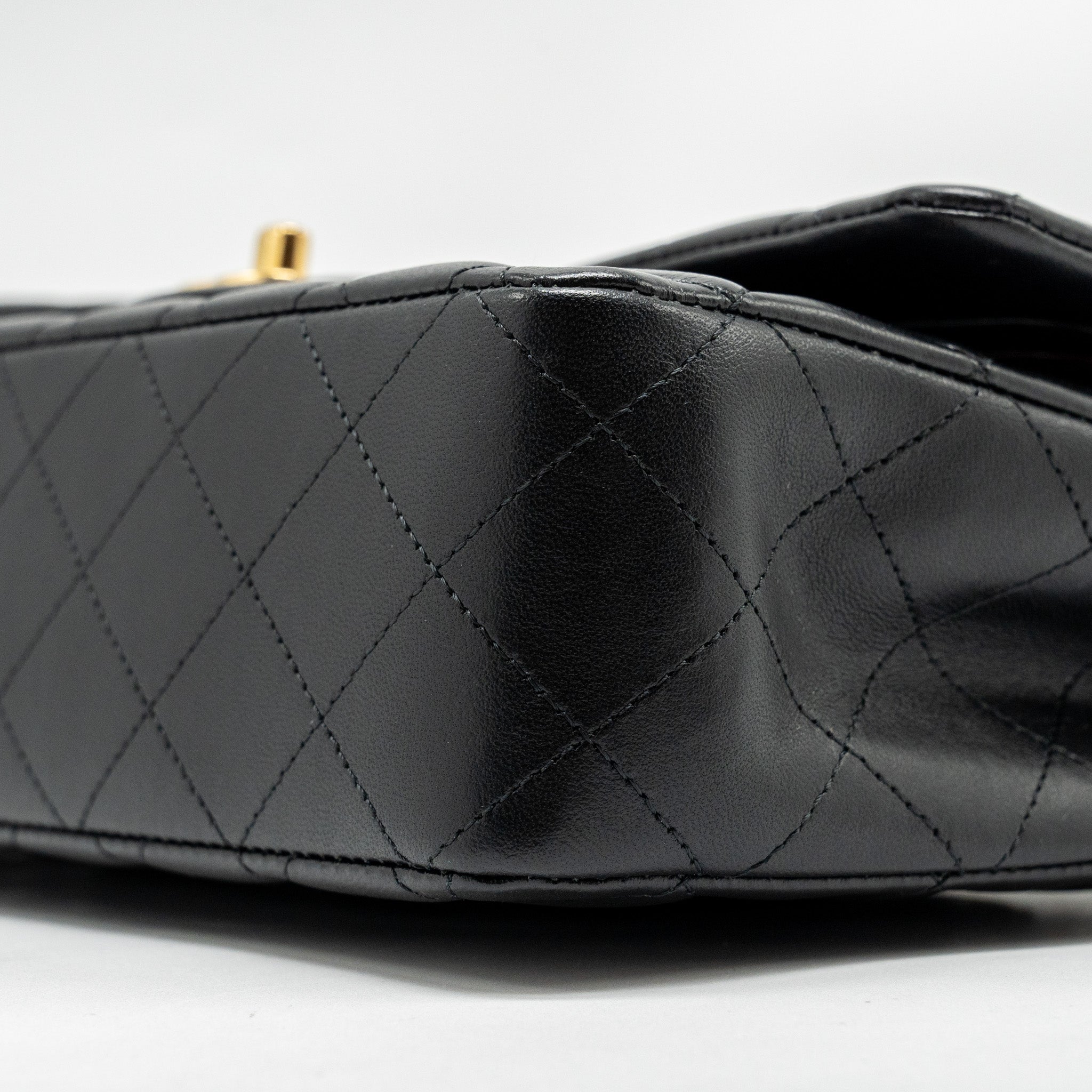 Chanel Medium Classic Double Flap Bag Lambskin Black  (microchip)