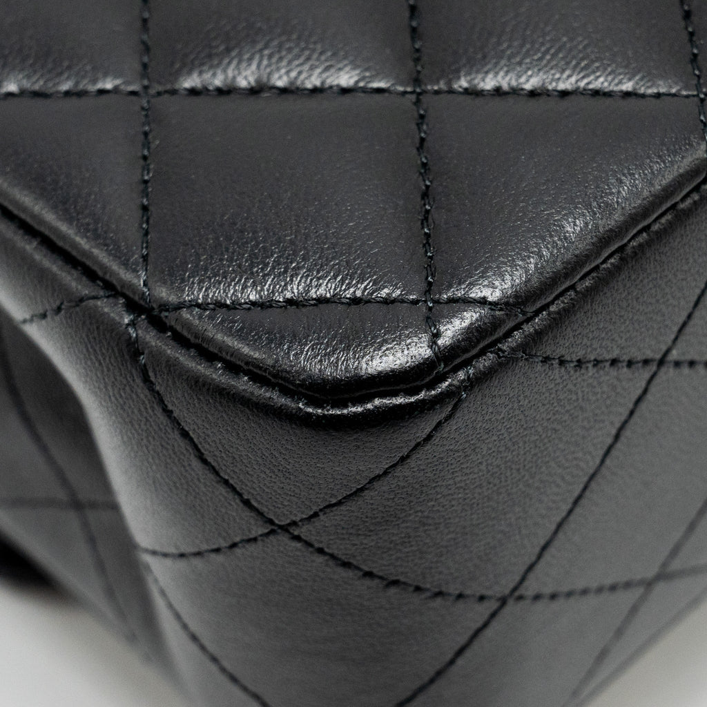 Chanel Medium Classic Double Flap Bag Lambskin Black  (microchip)