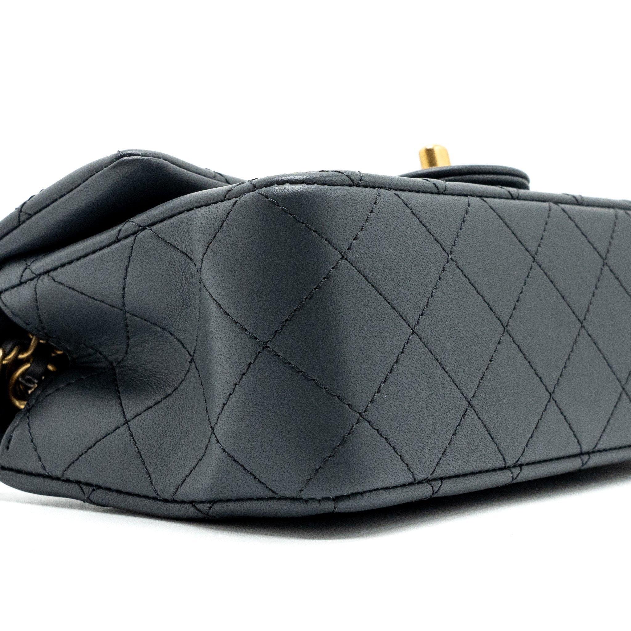 Chanel pearl crush mini rectangular flap bag Lambskin dark grey  (microchip)