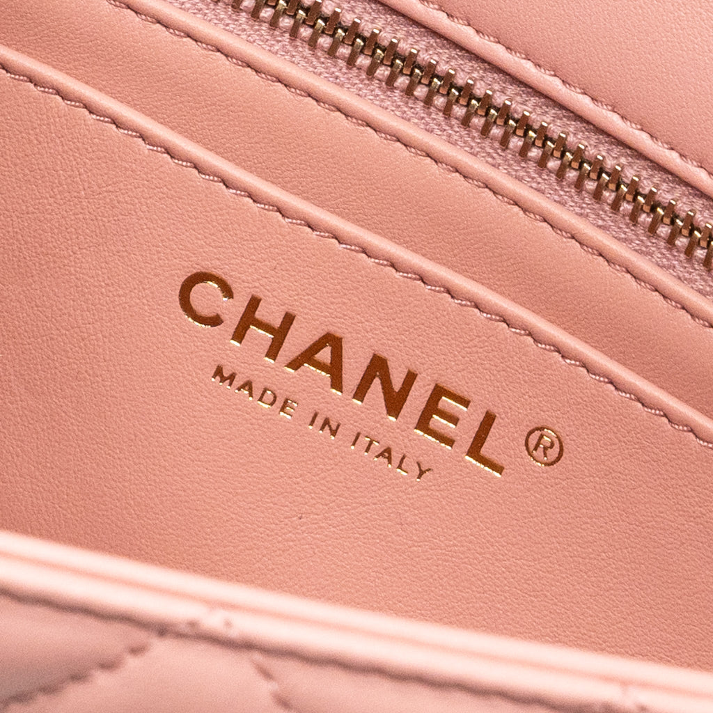 Chanel Pearl Crush mini Rectangular flap bag lambskin pink  (Microchip)