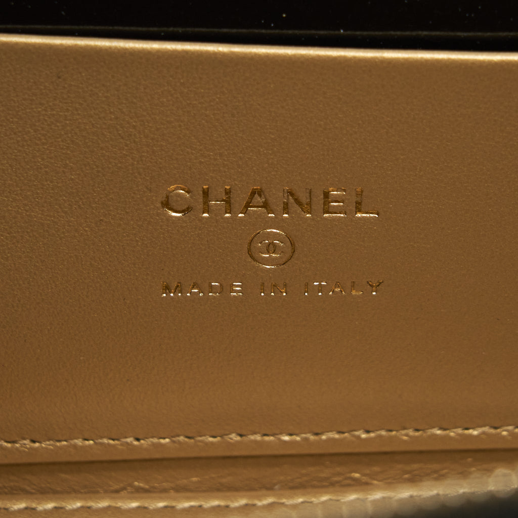 Chanel 22S Pearl Crush Long Vanity With Chain Lambskin Black