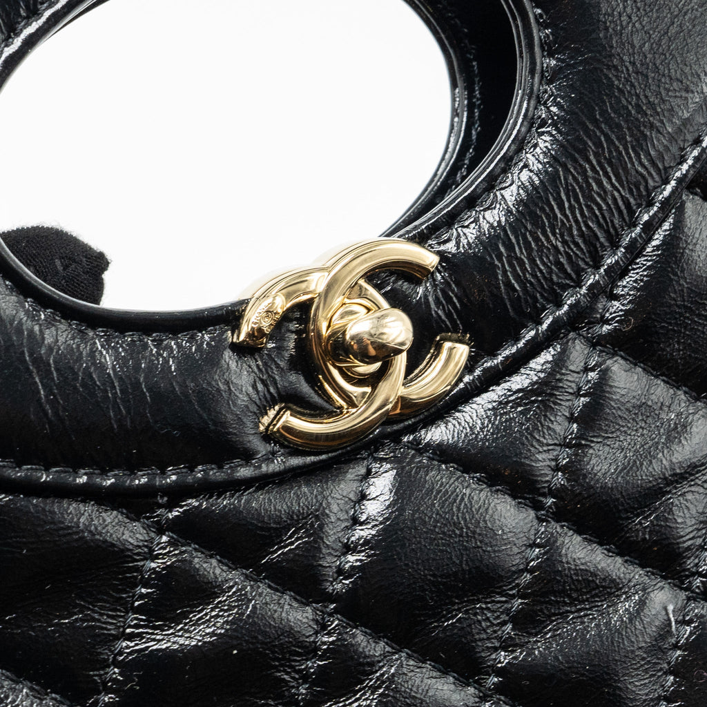 Chanel mini 31 bag shiny calfskin black L (microchip)