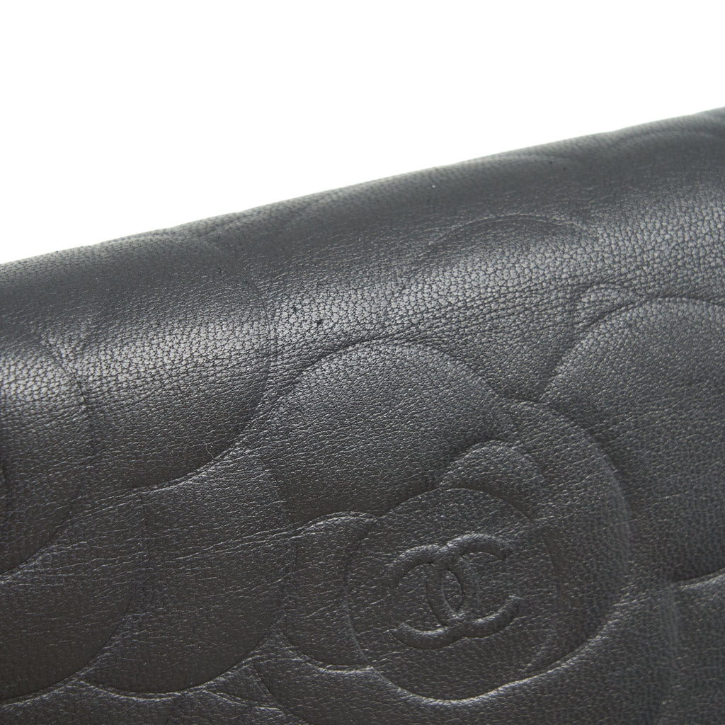 Chanel Camellia Fold Long Wallet Lambskin black / silver