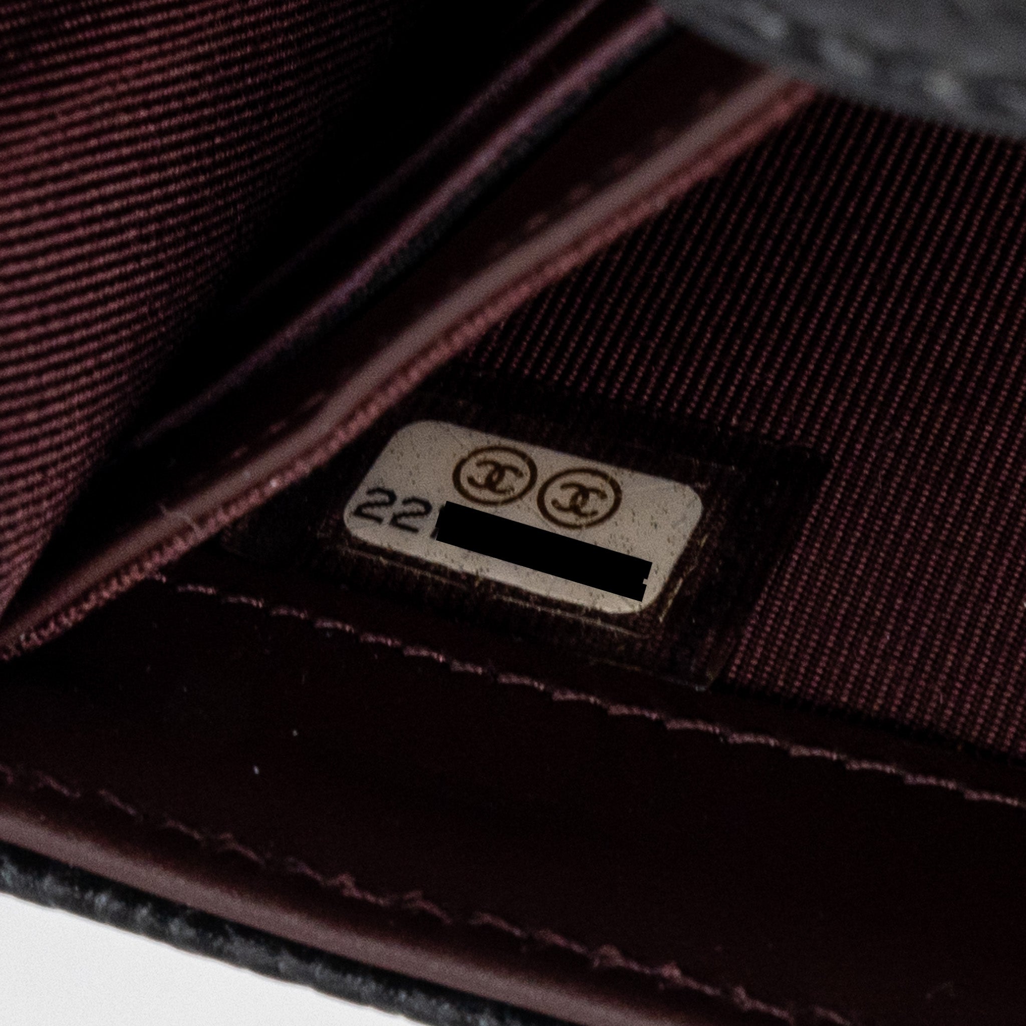 Chanel Classic flap wallet grained calfskin Black