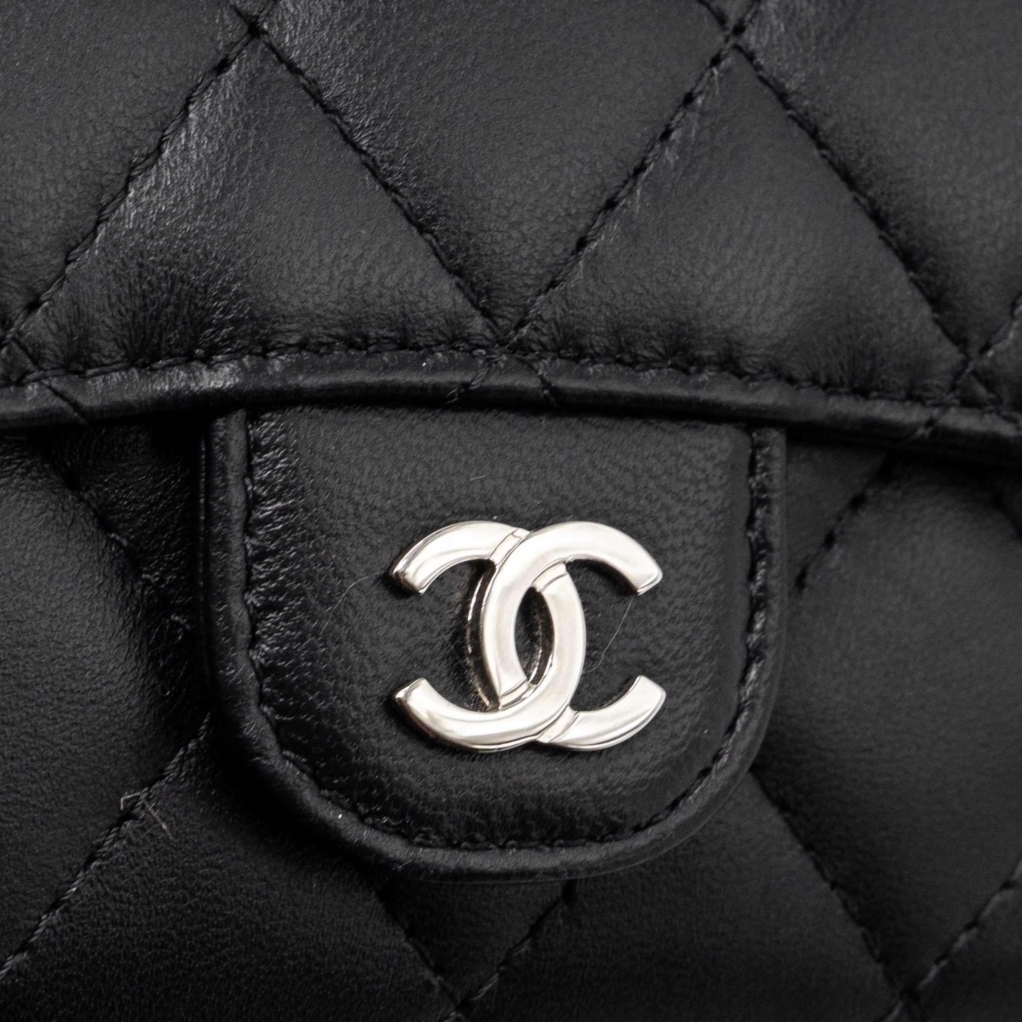 Chanel Classic flap card holder lambskin Black